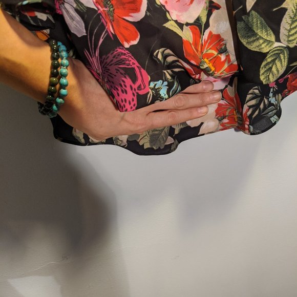 INC Floral Print Blouse Full Sleeves large - Picture 5 of 5